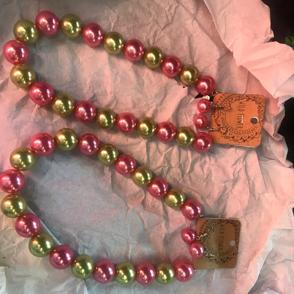 Pink and Green Necklace with earrings